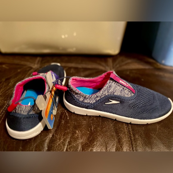 NWT SPEEDO Girls' Junior Aqua skimmer Water Shoes / Navy/Pink, SIZE: 2-3 - Picture 4 of 6
